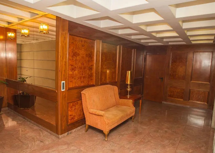 De Lujo-centro Kilometro 0-parking